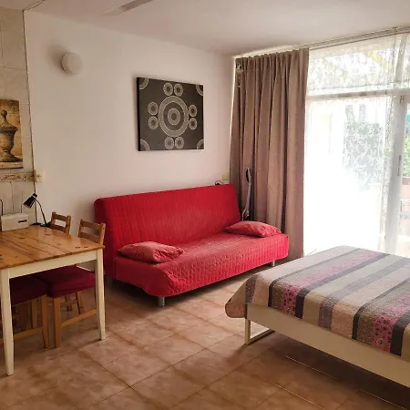 With Garden 아로나